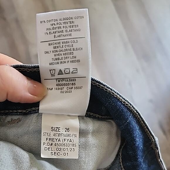 Joe's Jeans Blue Denim Jeans Freya Raw Hem High Rise Stretchy - Picture 7 of 7